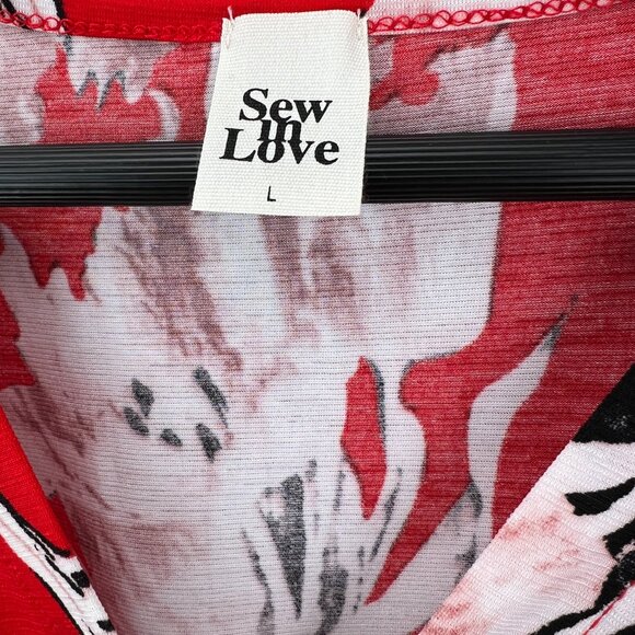 Red Floral Sleeveless Blouse - Size Large - Picture 6 of 8